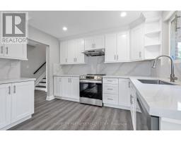 79 STRATHAVON DRIVE, Toronto, Ontario