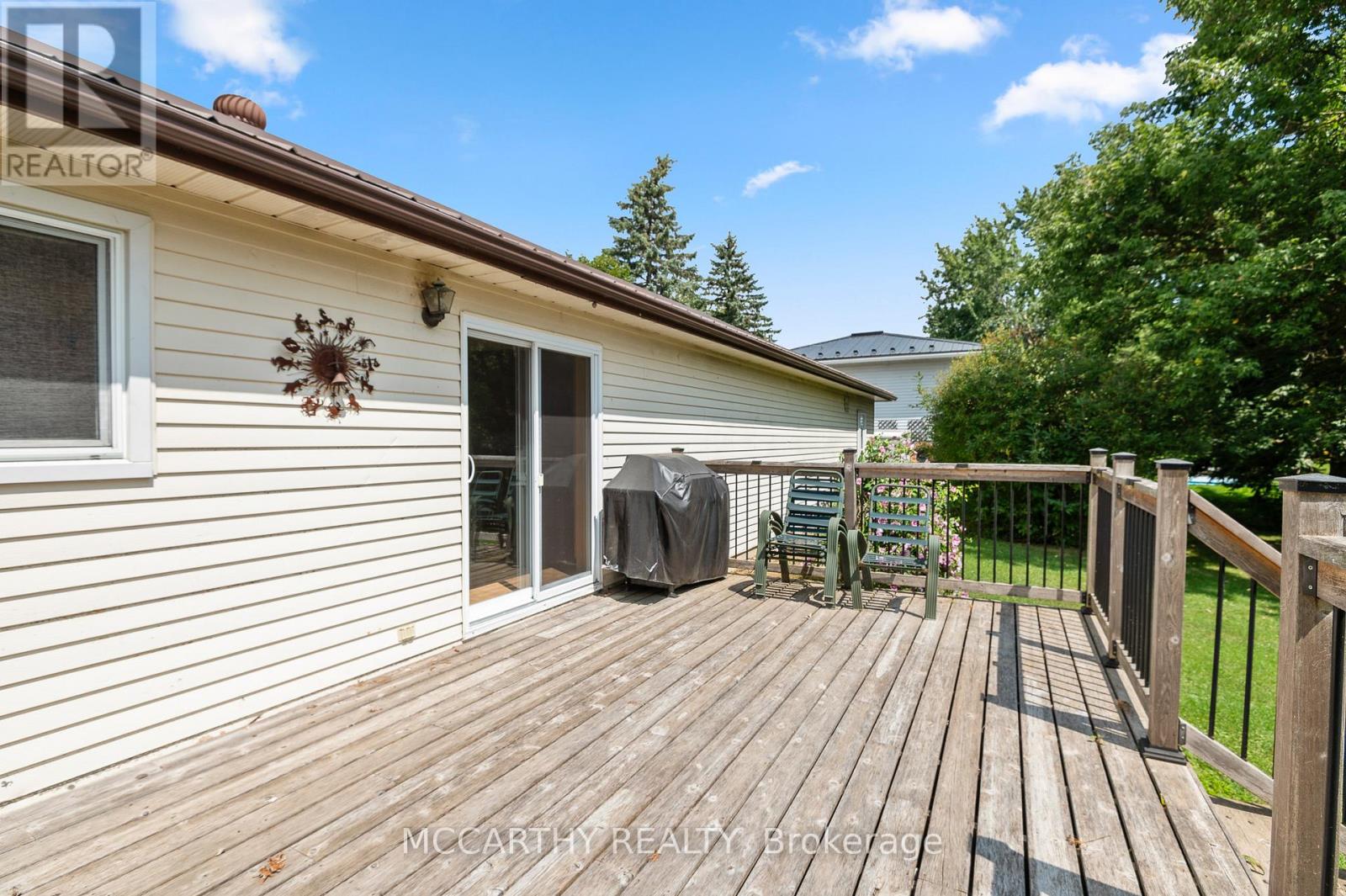 380 Main Street W, Southgate, Ontario  N0C 1B0 - Photo 14 - X12342220