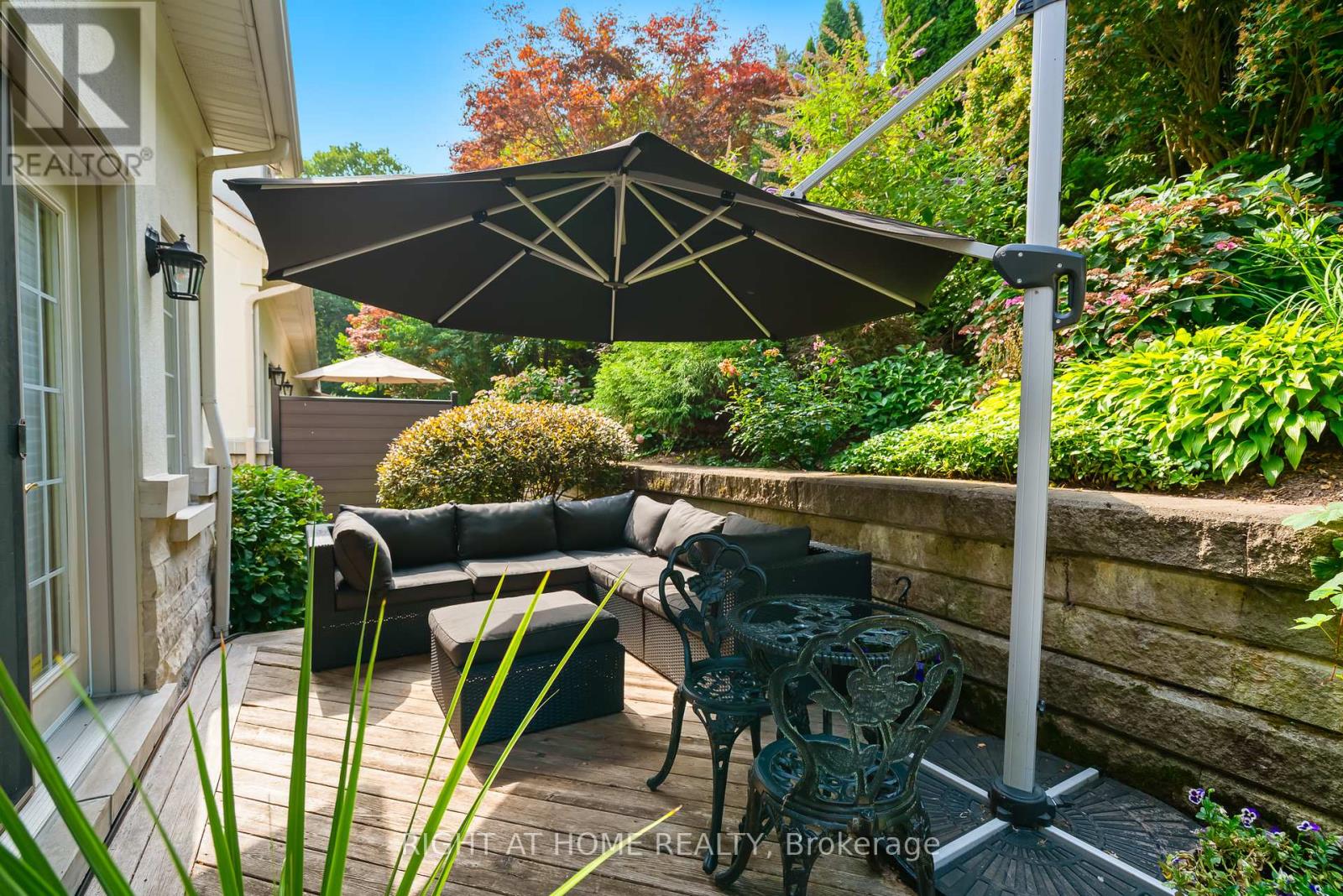 10 - 222 Ricardo Street, Niagara-On-The-Lake (Town), Ontario  L0S 1J0 - Photo 12 - X12342250