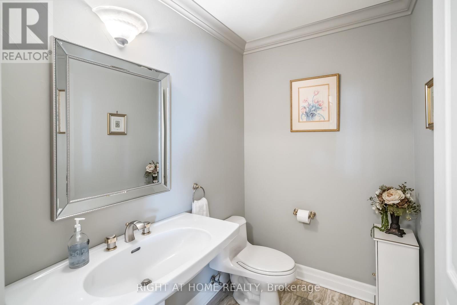 10 - 222 Ricardo Street, Niagara-On-The-Lake (Town), Ontario  L0S 1J0 - Photo 30 - X12342250