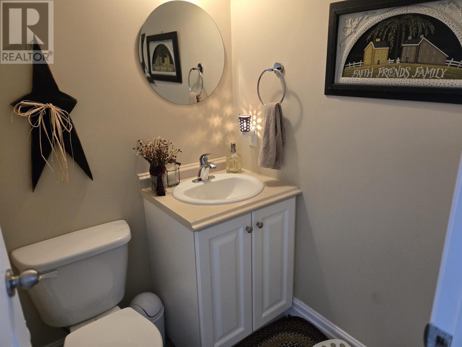 435 Glen Allan Drive, Bridgewater, Nova Scotia  B4V 0A8 - Photo 13 - 202517603