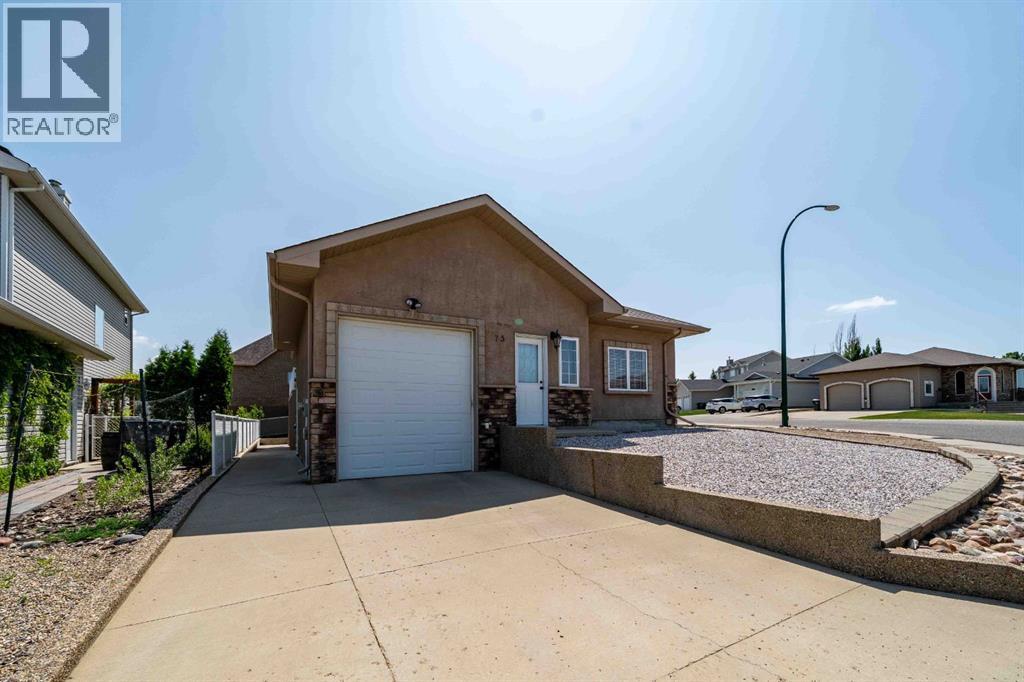 Property at 75 Sunset Road SW image 3