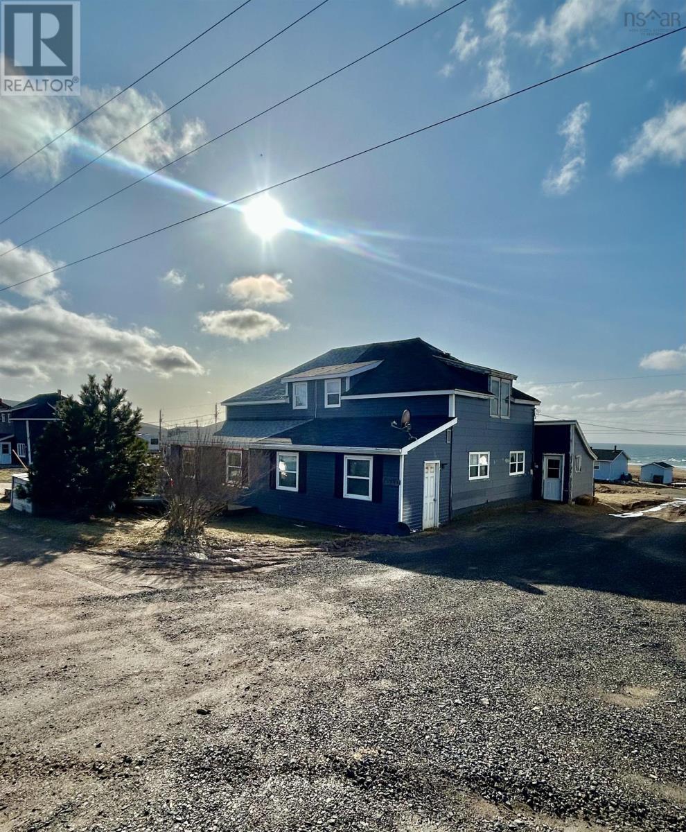 15921 Central Avenue, Inverness, Nova Scotia  B0E 1N0 - Photo 10 - 202518653