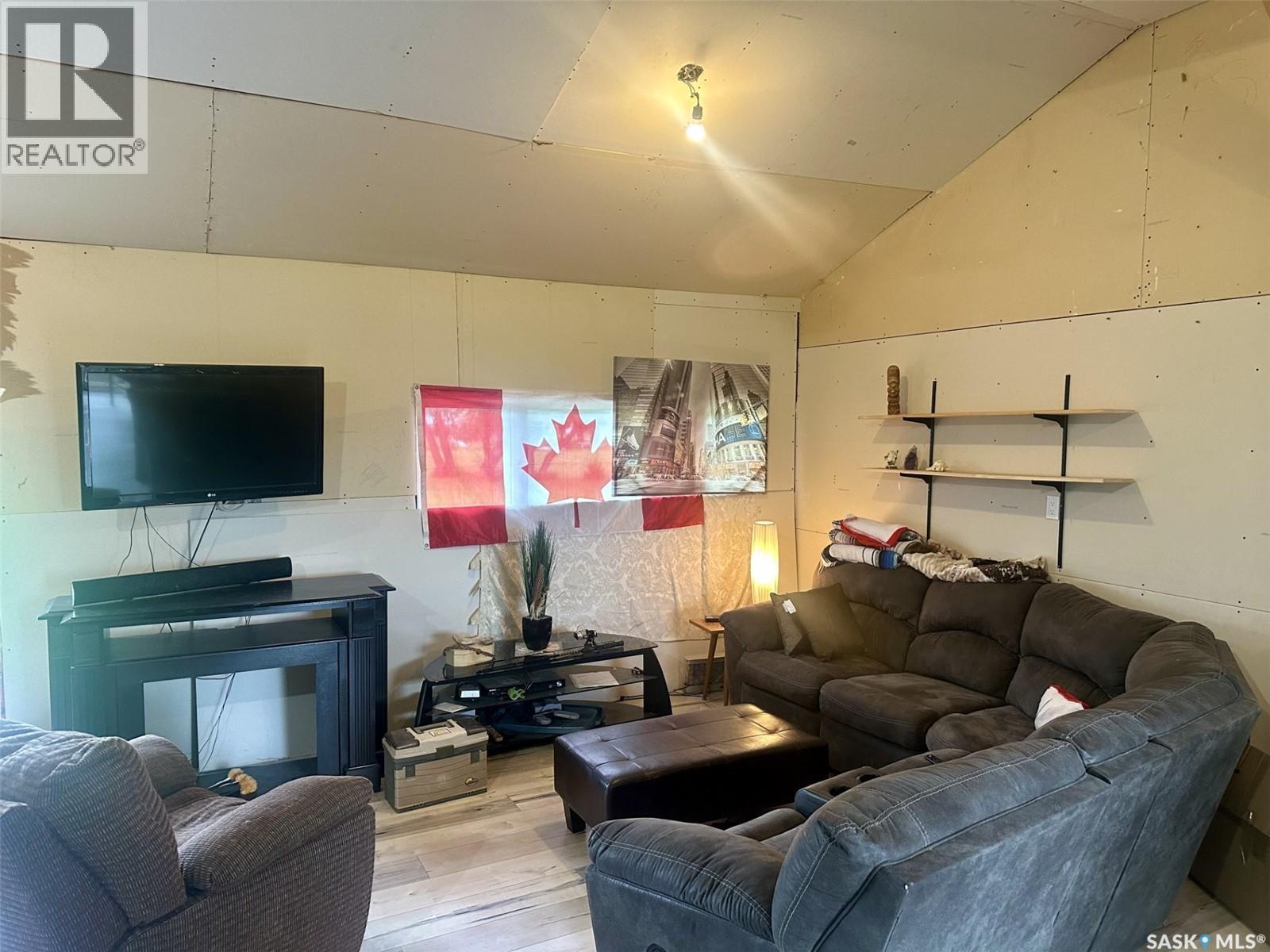 3 Poplar Street, Ruddell, Saskatchewan  S0M 2S0 - Photo 9 - SK015529