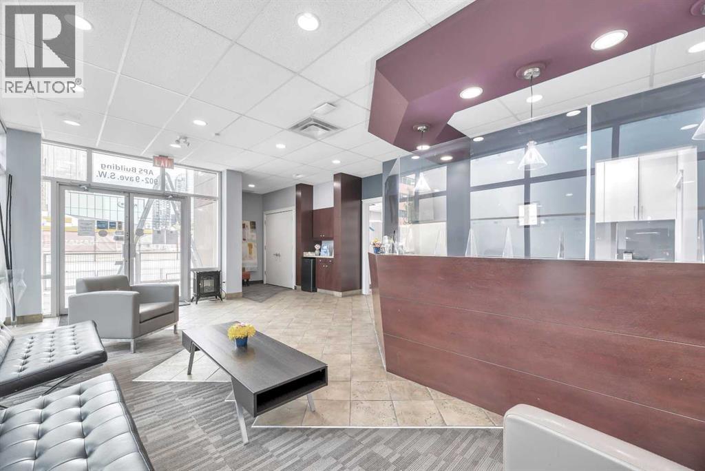 902 9 Avenue SW, Calgary, Alberta  T2P 1L8 - Photo 10 - A2232286