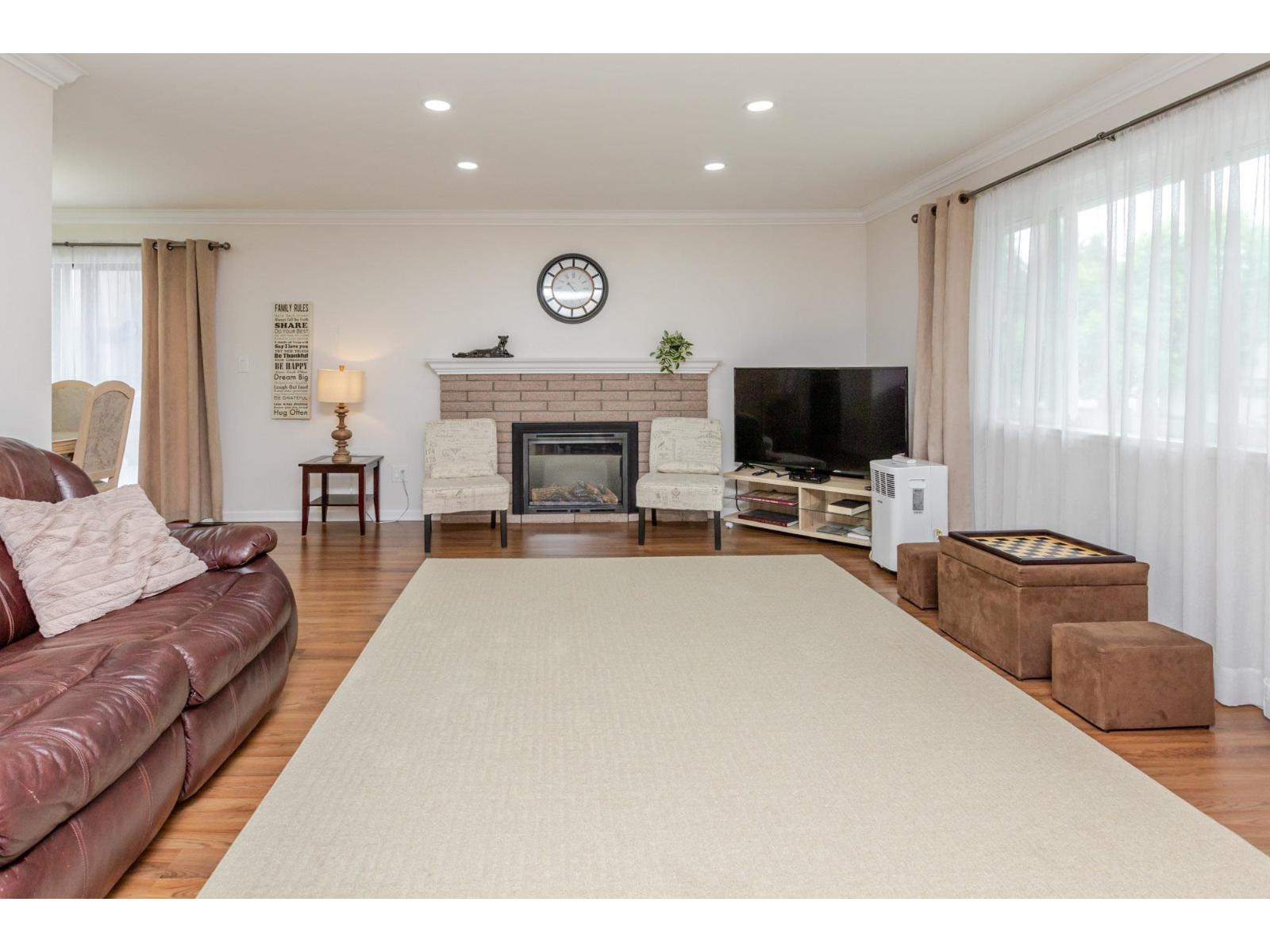 12069 97 Avenue, Surrey, British Columbia  V3V 2C7 - Photo 11 - R3035636