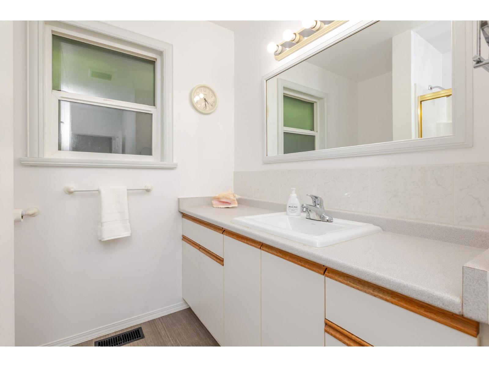 12069 97 Avenue, Surrey, British Columbia  V3V 2C7 - Photo 18 - R3035636