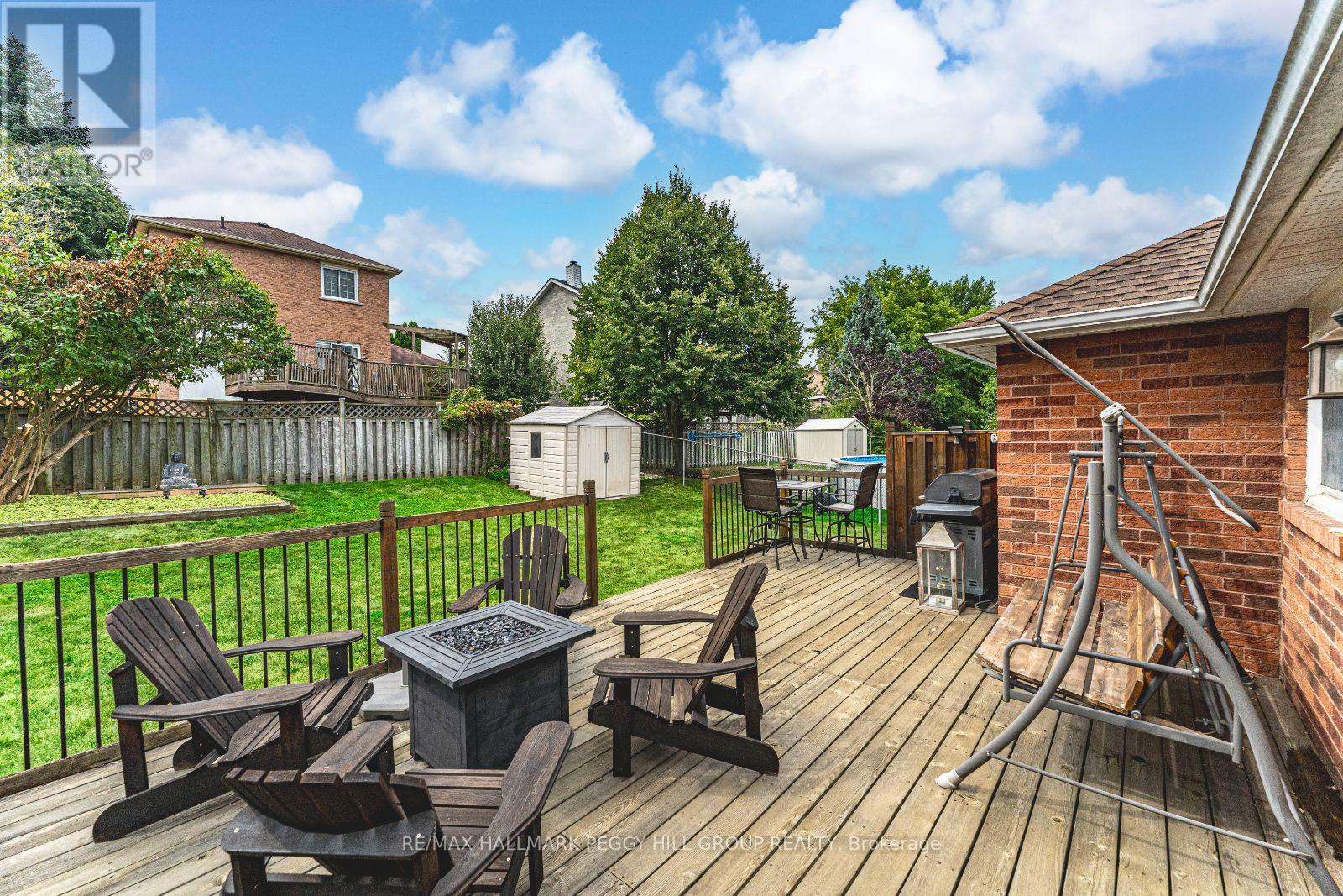 122 Fletcher Street, Bradford West Gwillimbury, Ontario  L3Z 2Y9 - Photo 12 - N12342330