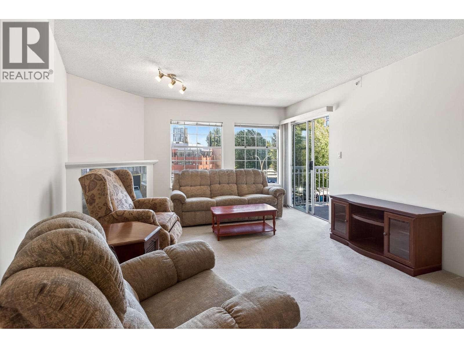 403 2973 Burlington Drive, Coquitlam, British Columbia  V3B 6X1 - Photo 6 - R3036335