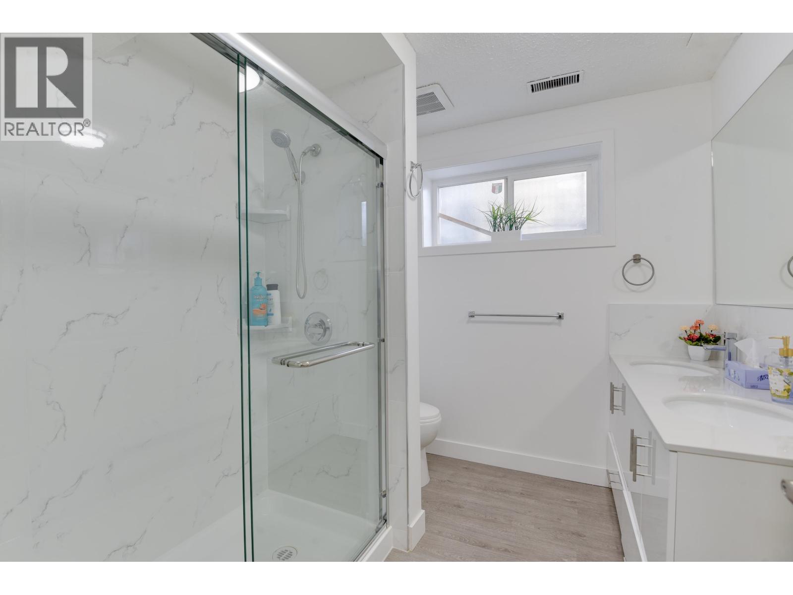 1726 Penticton Street, Vancouver, British Columbia  V5M 3B8 - Photo 9 - R3036733