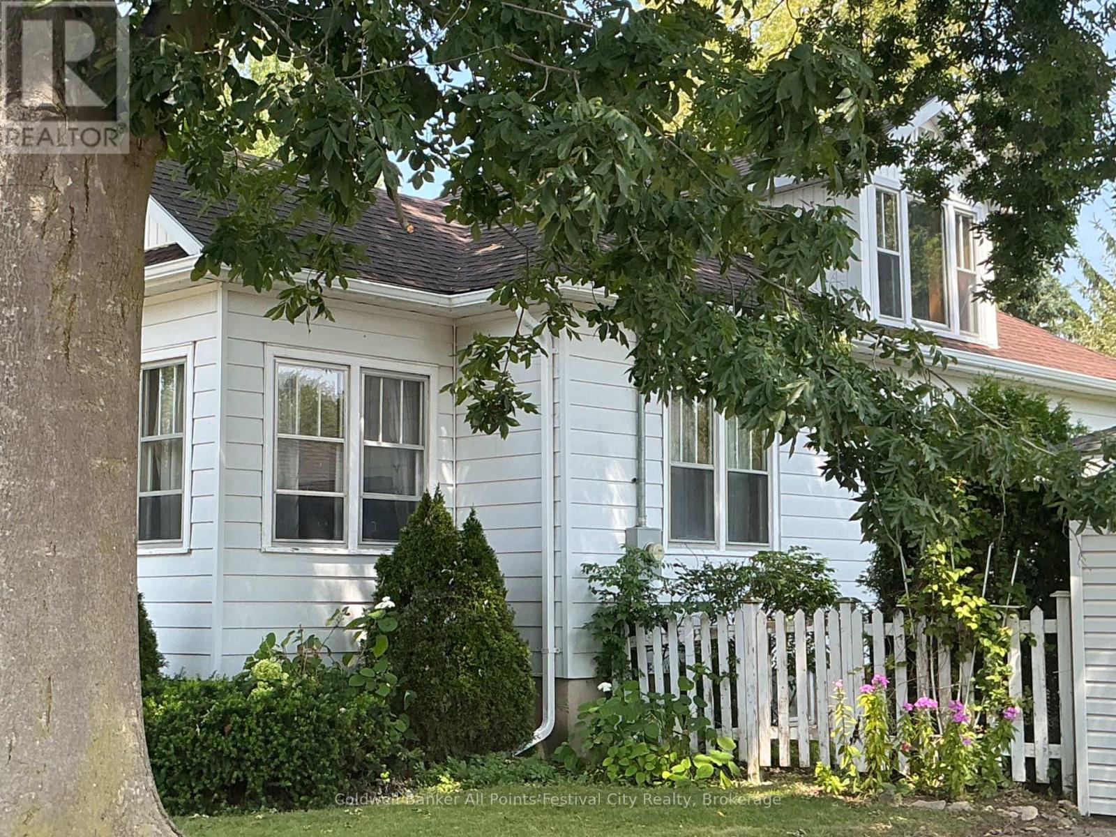 163 Trafalgar Street, West Perth, Ontario  N0K 1N0 - Photo 3 - X12342436