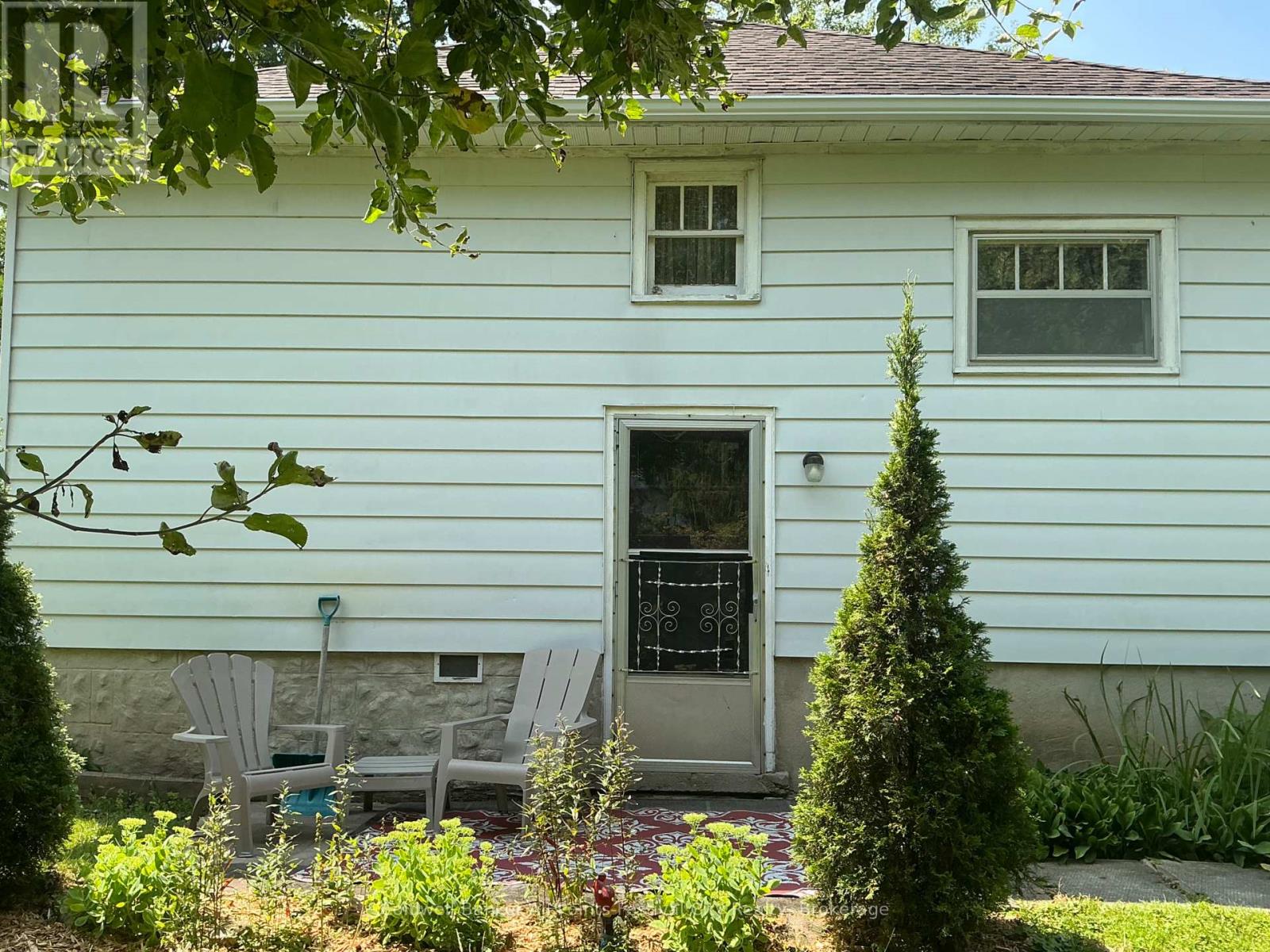 163 Trafalgar Street, West Perth, Ontario  N0K 1N0 - Photo 5 - X12342436