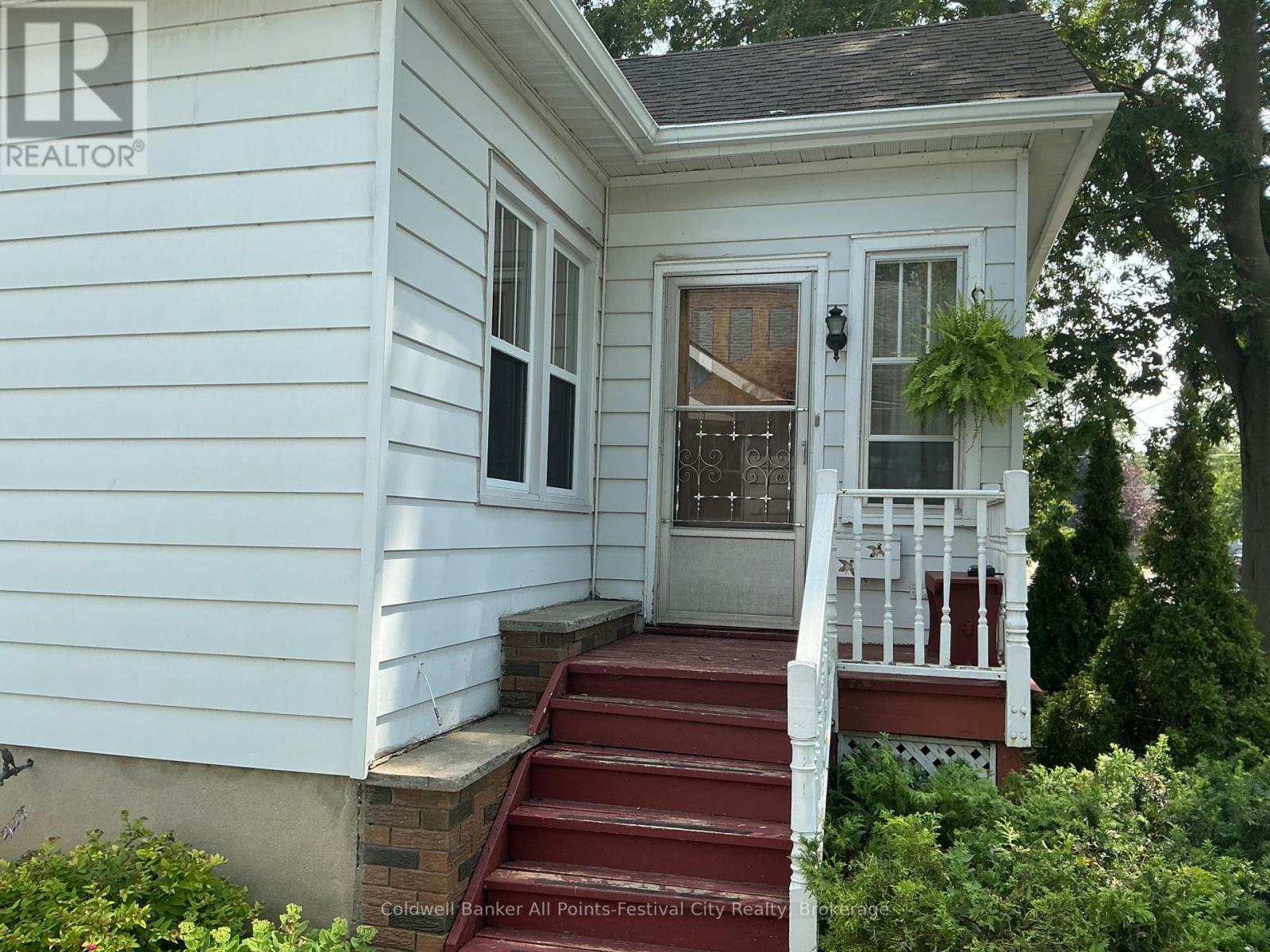 163 Trafalgar Street, West Perth, Ontario  N0K 1N0 - Photo 8 - X12342436