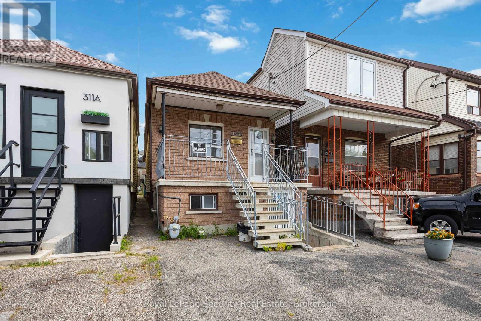 Property at 309 SILVERTHORN AVENUE image 2