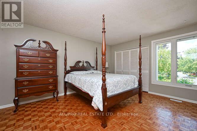 56 Jackson Court, Ottawa, Ontario  K2K 1B7 - Photo 13 - X12342403