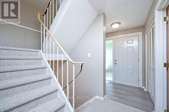 Property at 56 JACKSON COURT image 4