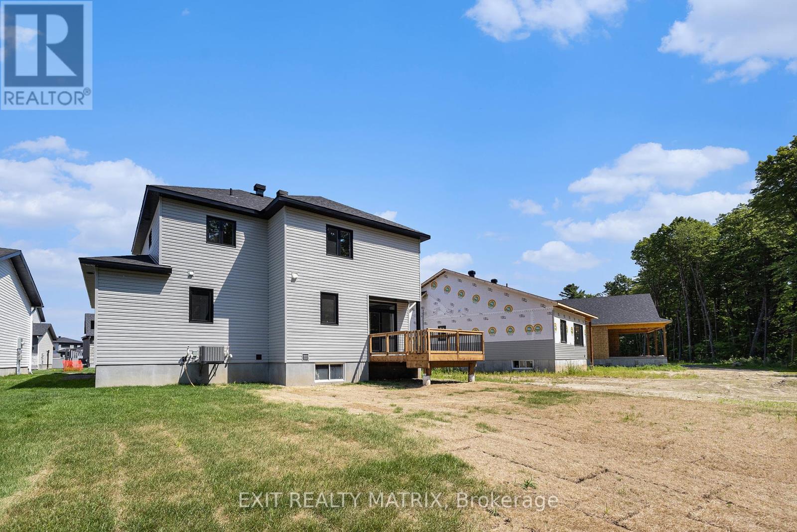 1355 Fribourg Street, Russell, Ontario  K0A 1W0 - Photo 16 - X12342412