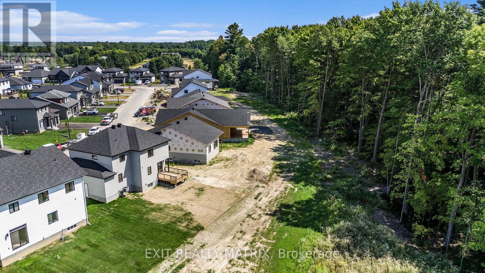 1355 Fribourg Street, Russell, Ontario  K0A 1W0 - Photo 17 - X12342412