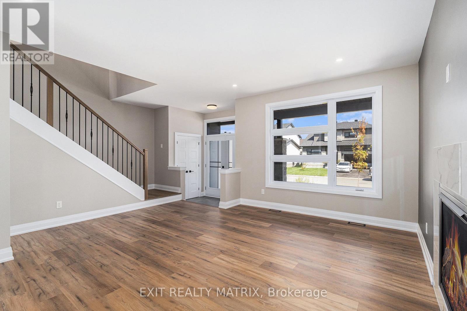 Property at 1355 FRIBOURG STREET image 2