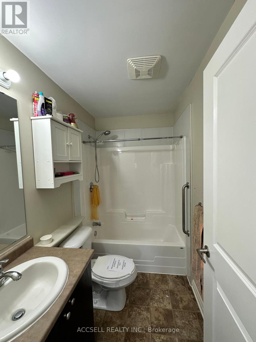 110 - 151 Potts Private, Ottawa, Ontario  K4A 0V7 - Photo 11 - X12342414