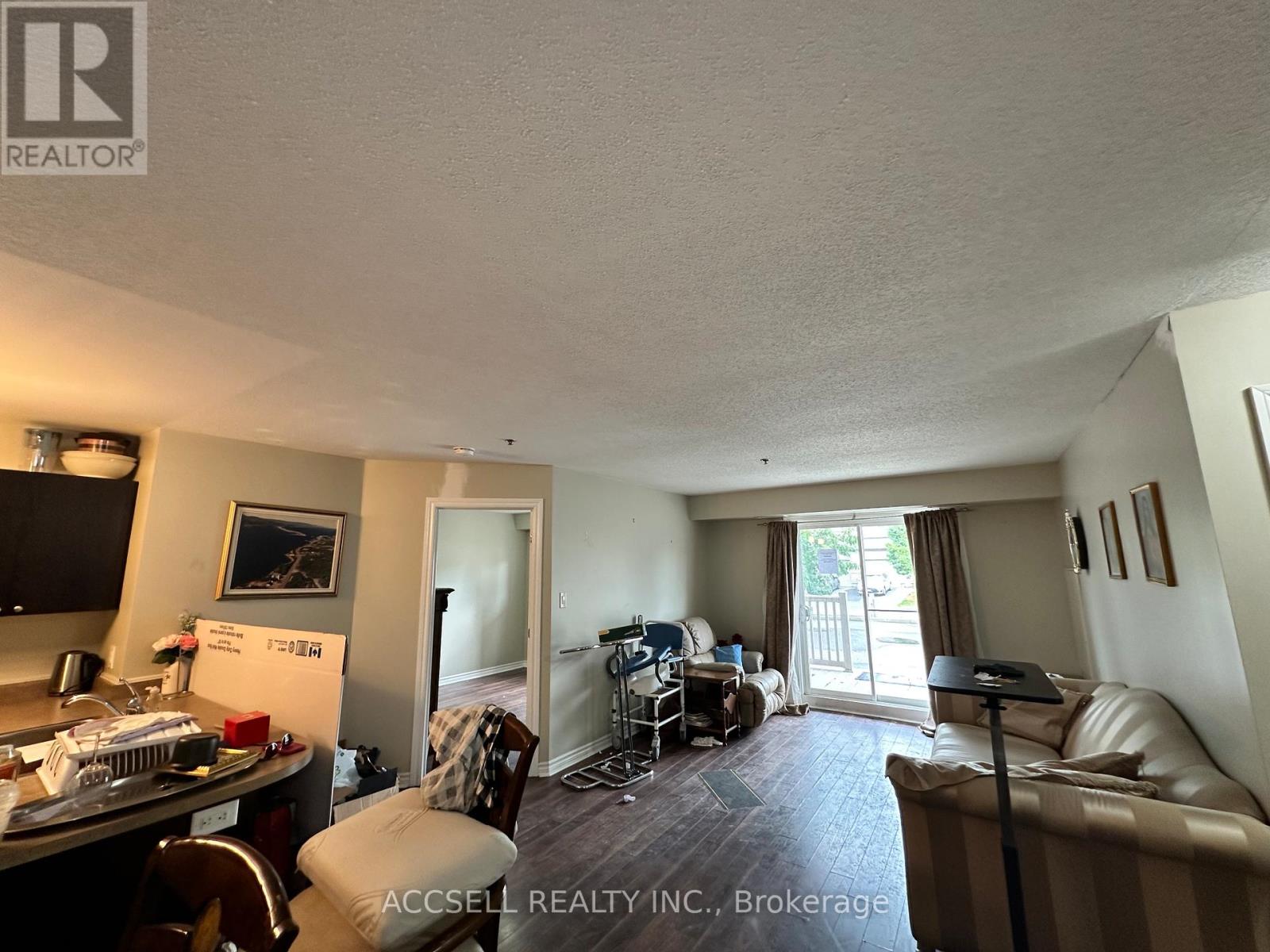 110 - 151 Potts Private, Ottawa, Ontario  K4A 0V7 - Photo 4 - X12342414