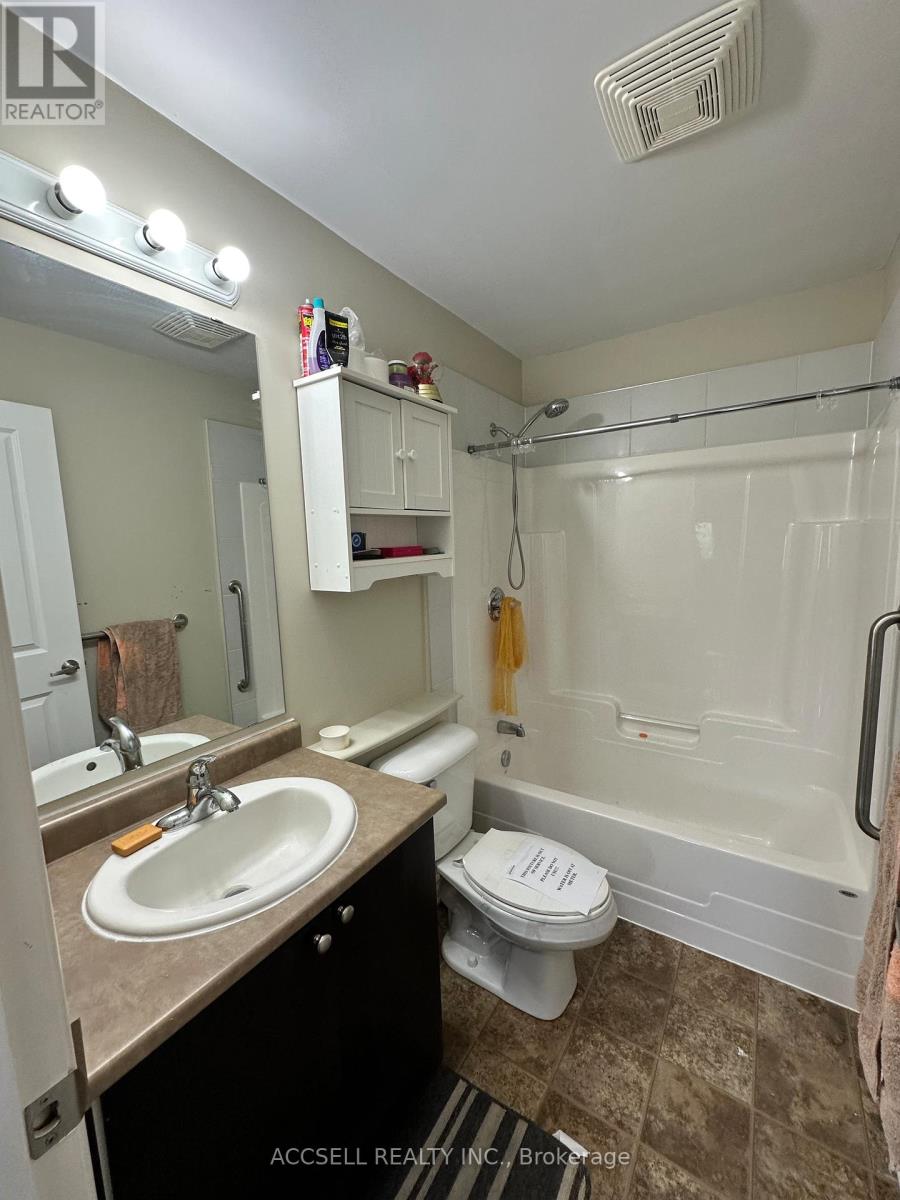 110 - 151 Potts Private, Ottawa, Ontario  K4A 0V7 - Photo 9 - X12342414