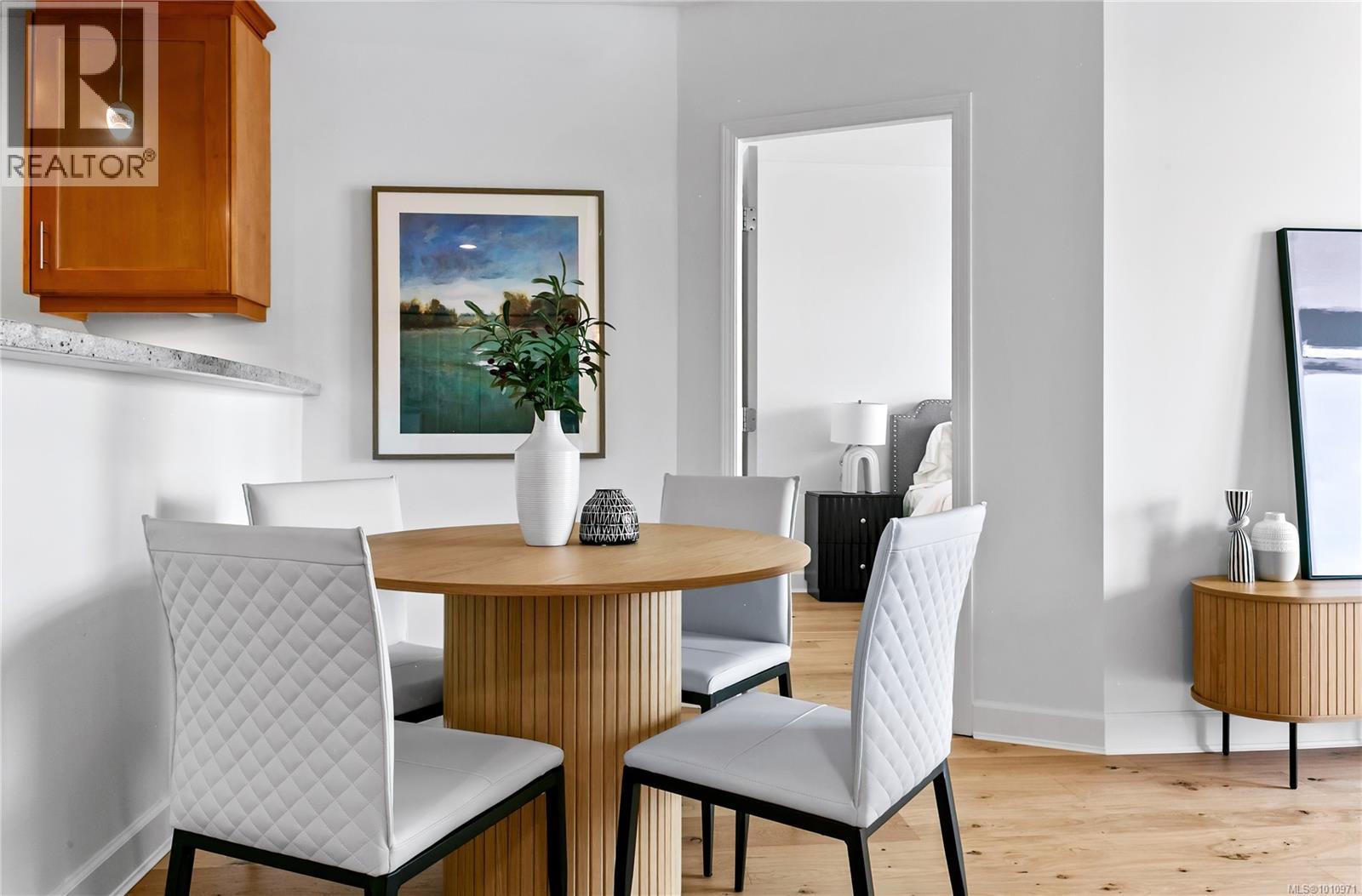 212 225 Menzies St, Victoria, British Columbia V8V 2G6 - Photo 16 - 1010971