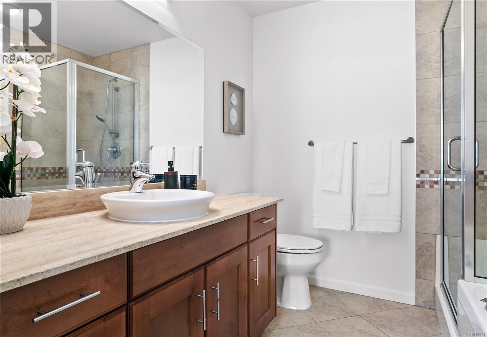 212 225 Menzies St, Victoria, British Columbia V8V 2G6 - Photo 25 - 1010971