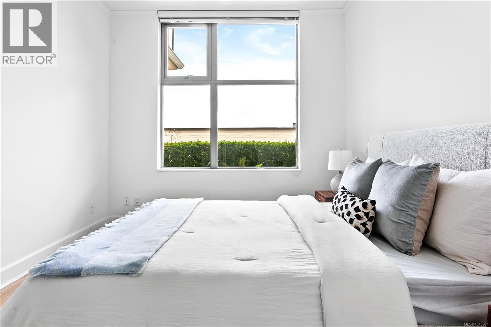 212 225 Menzies St, Victoria, British Columbia V8V 2G6 - Photo 29 - 1010971