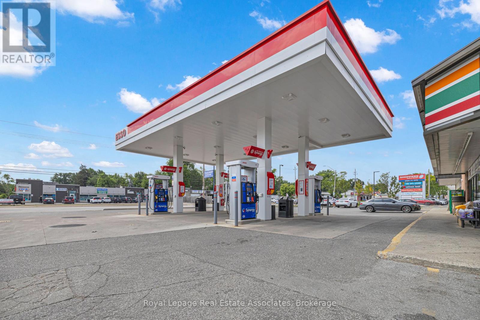 5124 Tecumseh Road E, Windsor, Ontario  N8T 1C1 - Photo 7 - X12342343