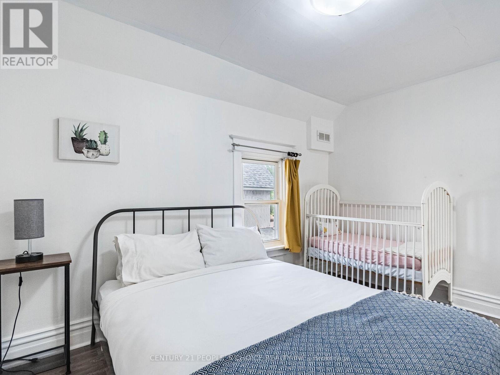 5001 Kitchener Street, Niagara Falls, Ontario  L2G 1A9 - Photo 30 - X12342353