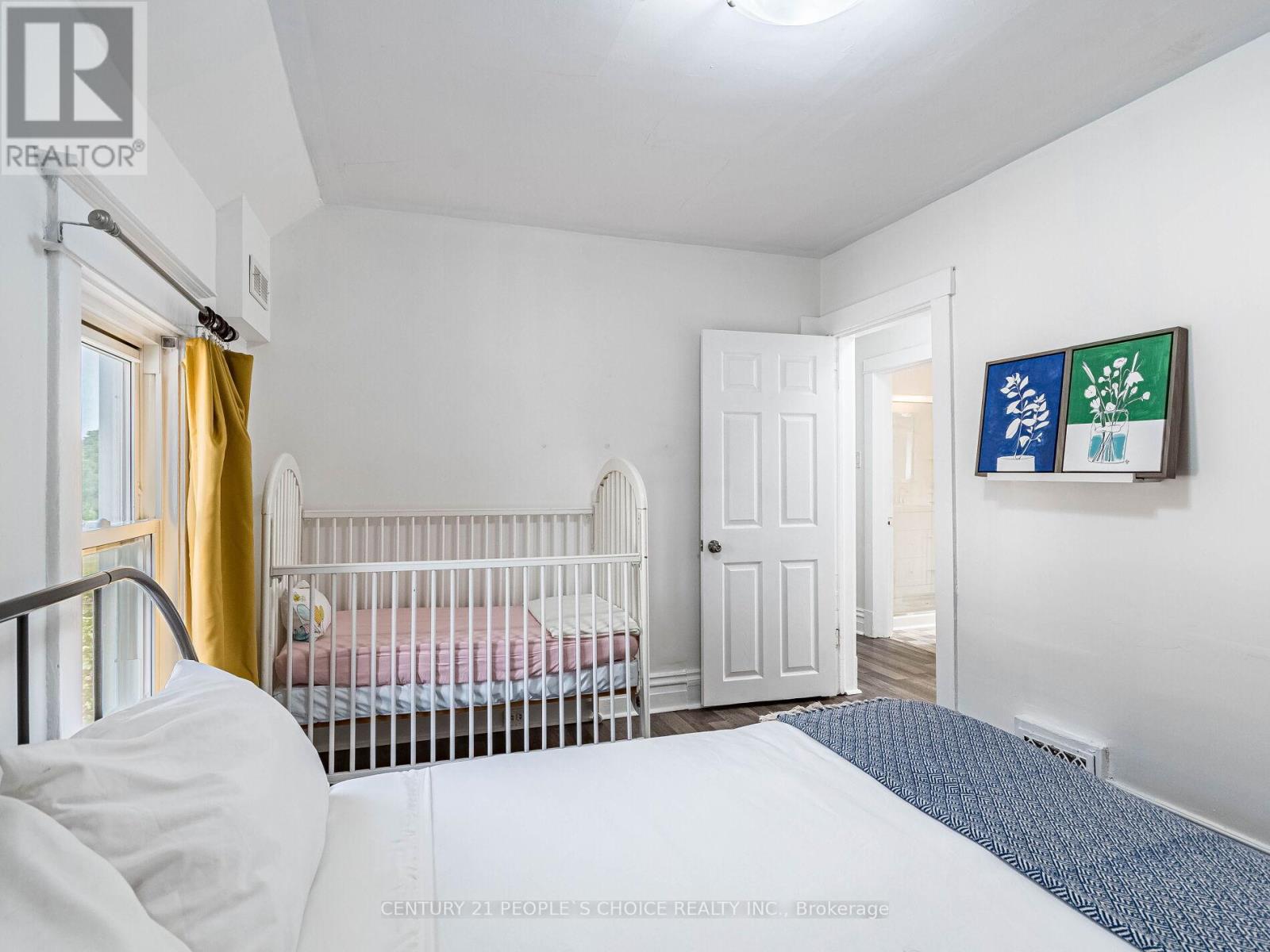 5001 Kitchener Street, Niagara Falls, Ontario  L2G 1A9 - Photo 32 - X12342353