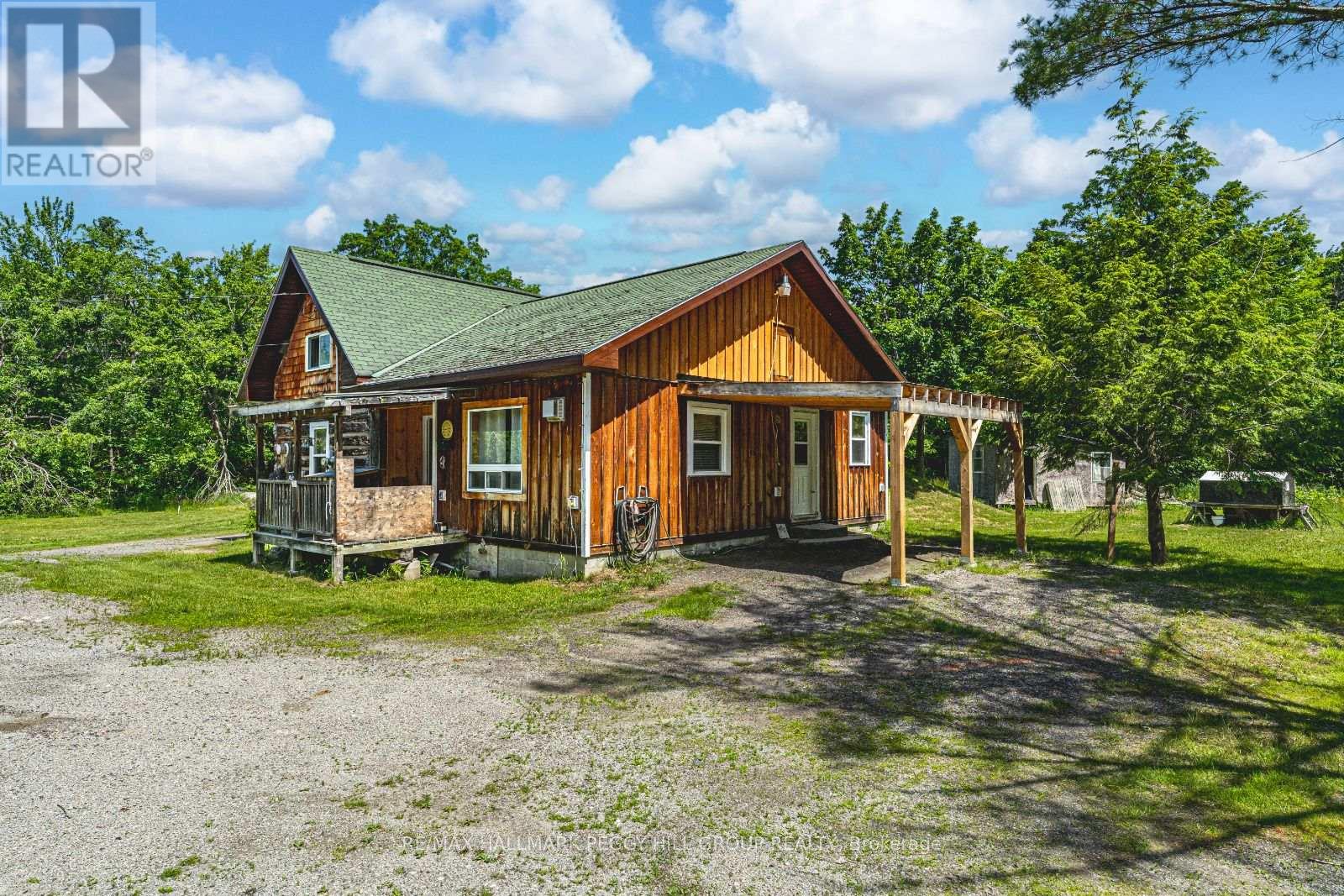 94 High Street, Georgian Bay, Ontario  P0C 1H0 - Photo 7 - X12342365