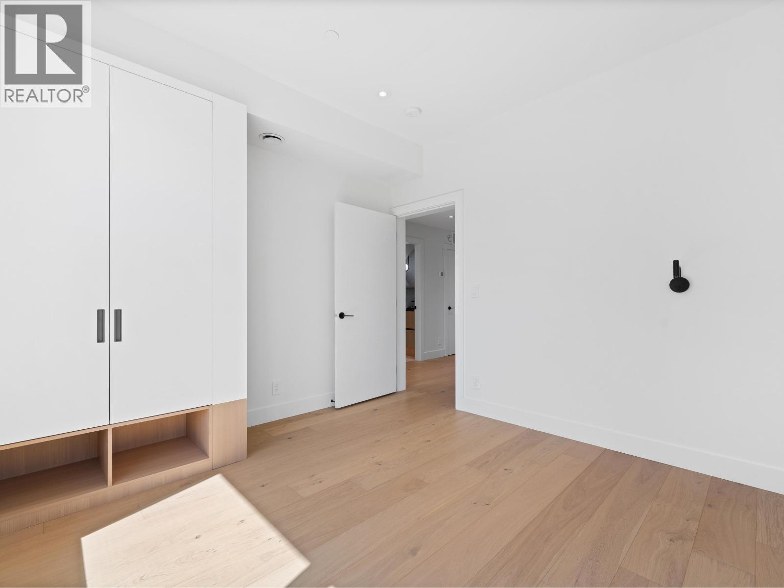 2111 E 46th Avenue, Vancouver, British Columbia  V5P 1P3 - Photo 24 - R3036795