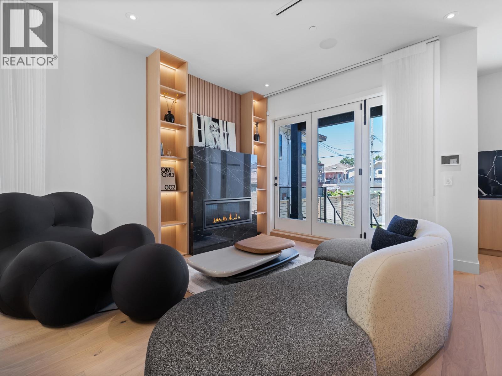2111 E 46th Avenue, Vancouver, British Columbia  V5P 1P3 - Photo 6 - R3036795