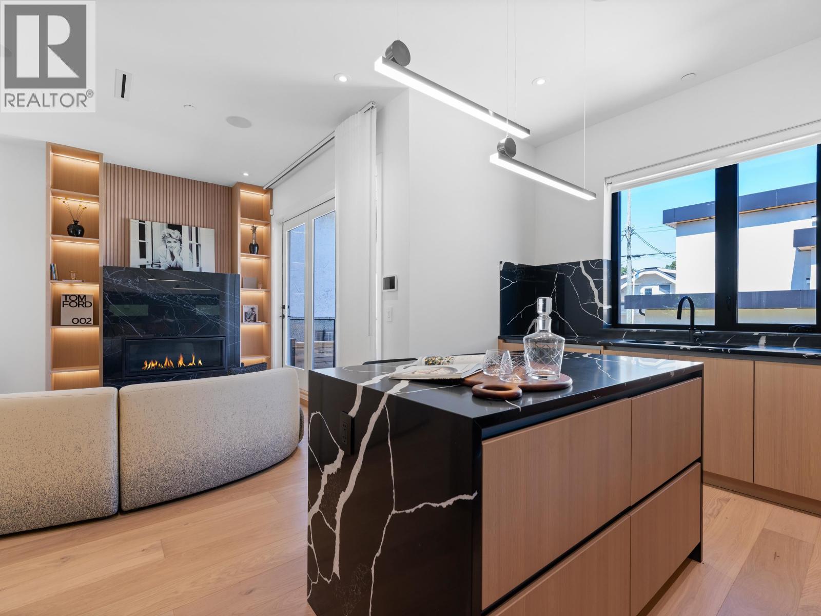 2111 E 46th Avenue, Vancouver, British Columbia  V5P 1P3 - Photo 7 - R3036795