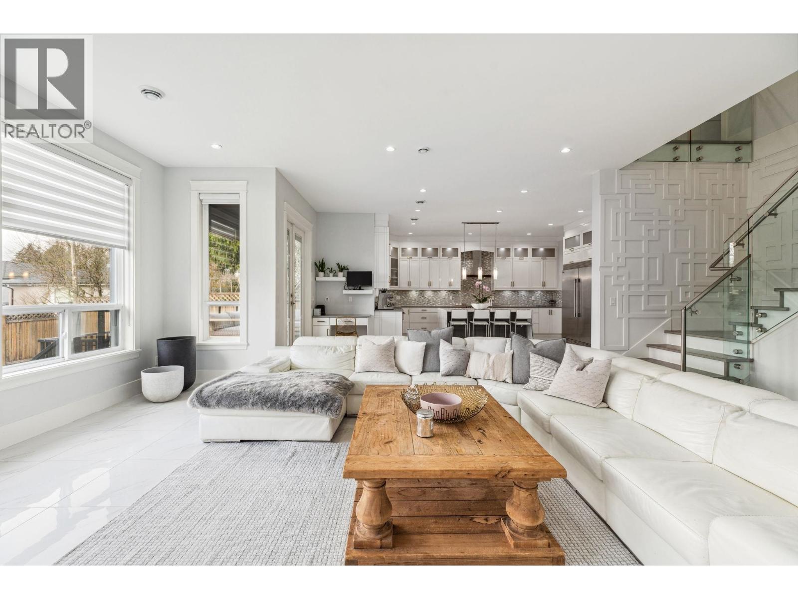 Property at 338 MUNDY STREET image 1
