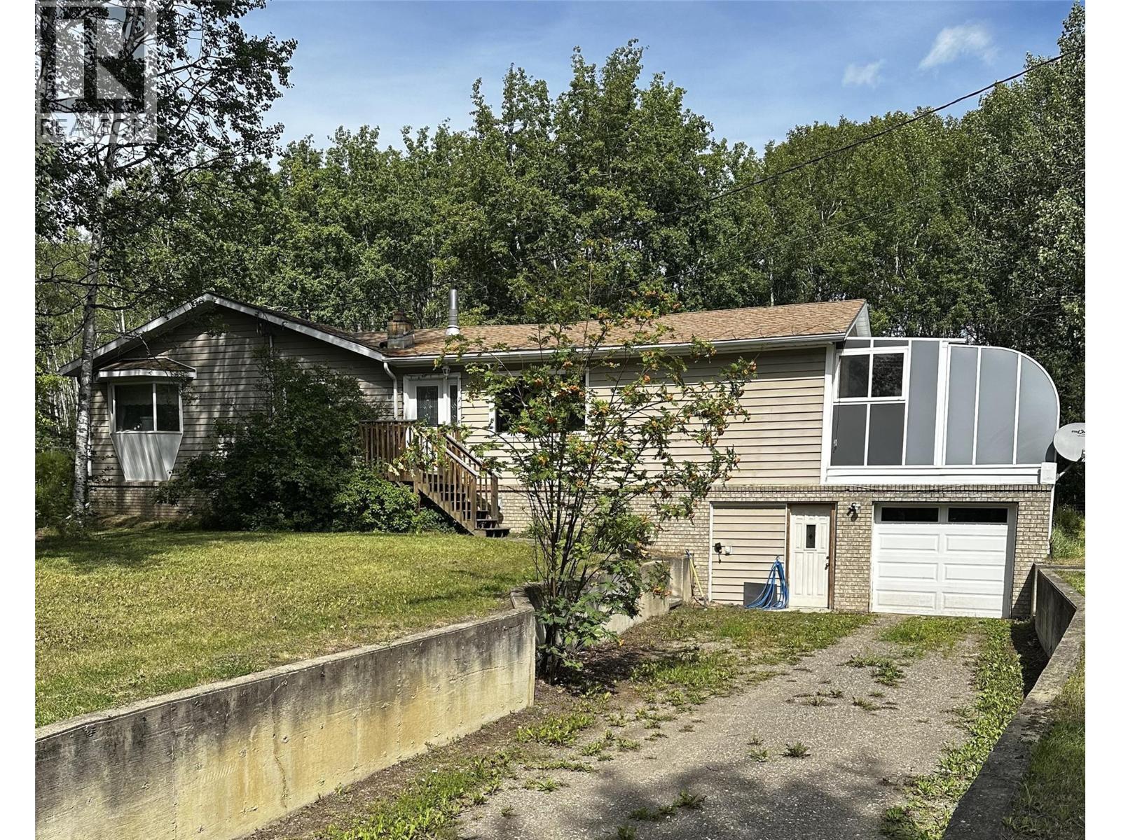 6708 Dokkie Subdivision, Chetwynd, British Columbia