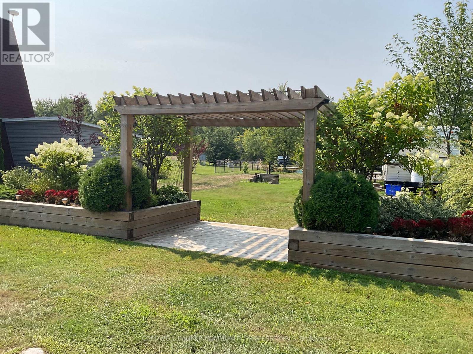 3500 Lauderdale Pt Crescent, Severn, Ontario  P0E 1N0 - Photo 15 - S12338802