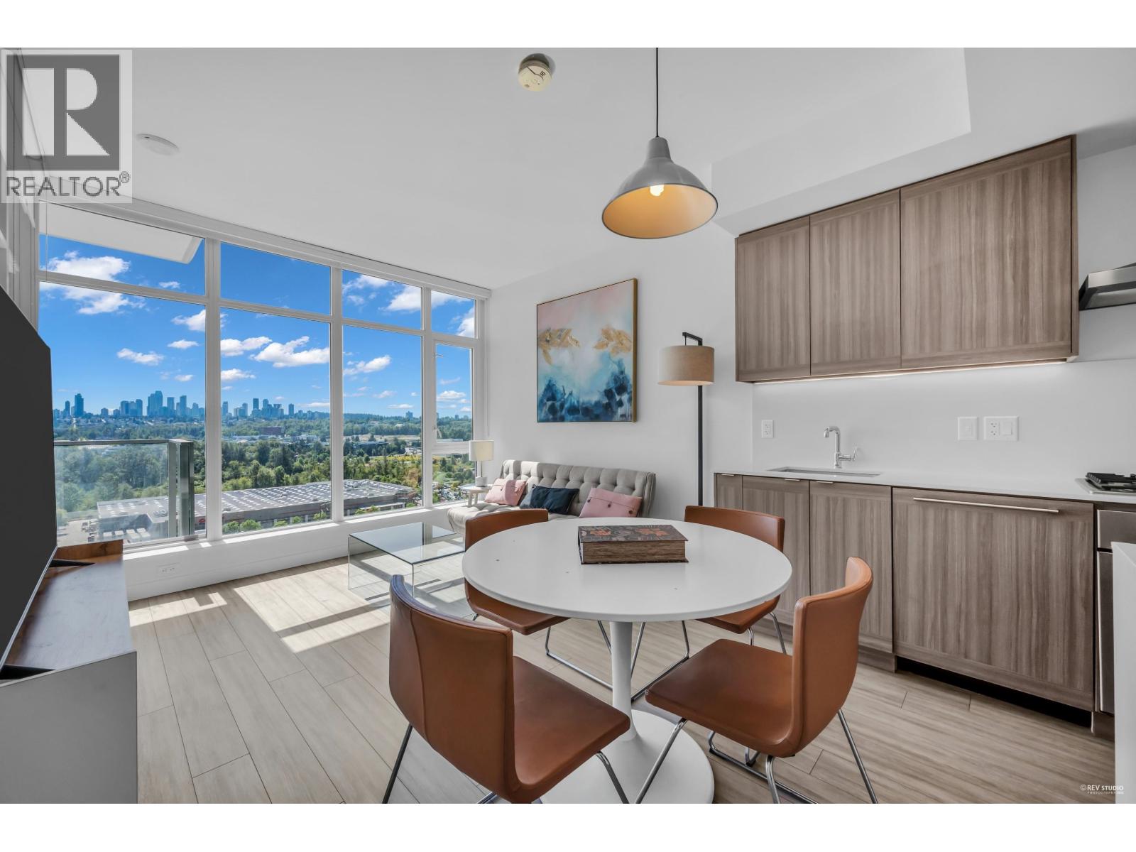 1709 2351 Beta Avenue, Burnaby, British Columbia  V5C 0M2 - Photo 2 - R3035692