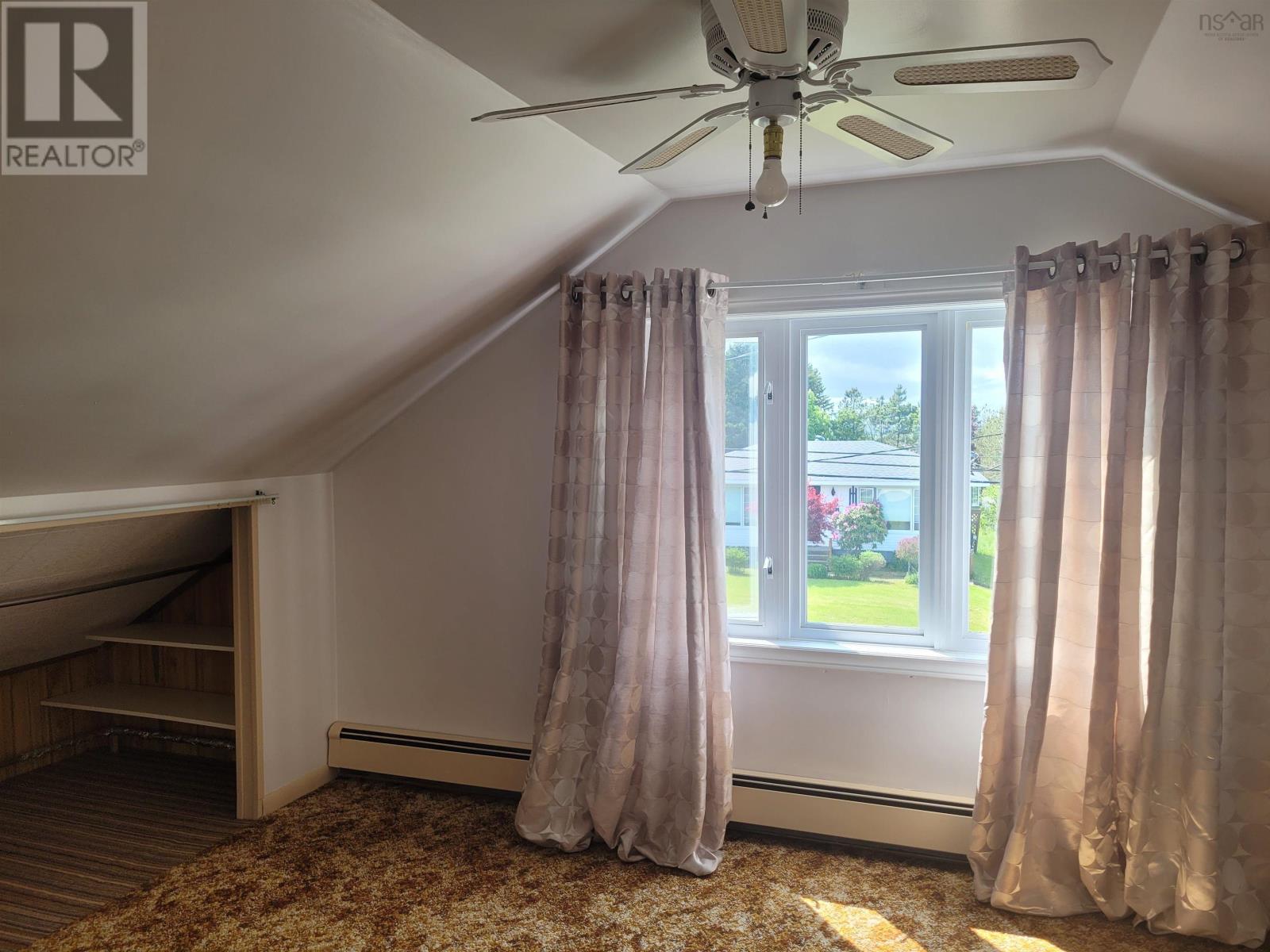 690 St Joseph Street, New Waterford, Nova Scotia  B1H 4G6 - Photo 4 - 202510368