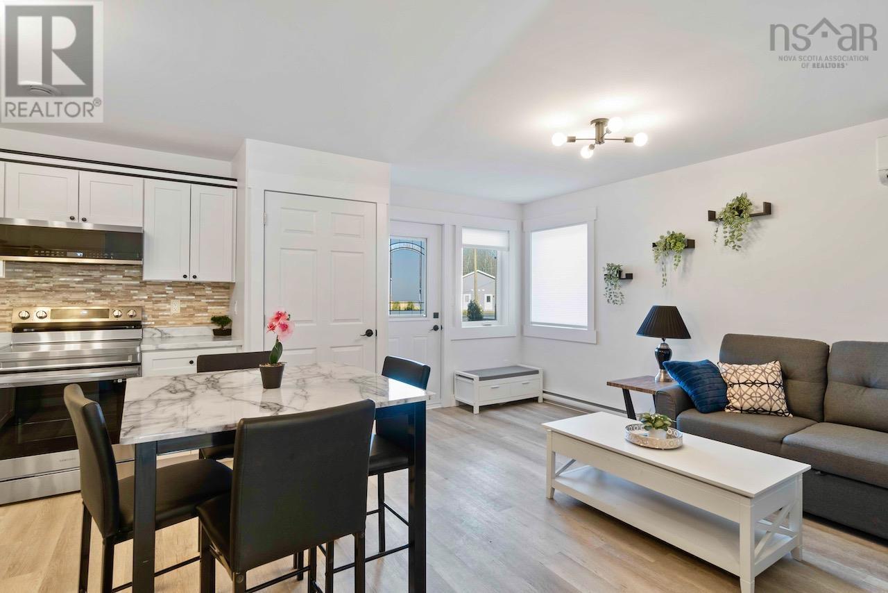 317 Nichols Avenue, North Kentville, Nova Scotia  B4N 3V7 - Photo 6 - 202518756