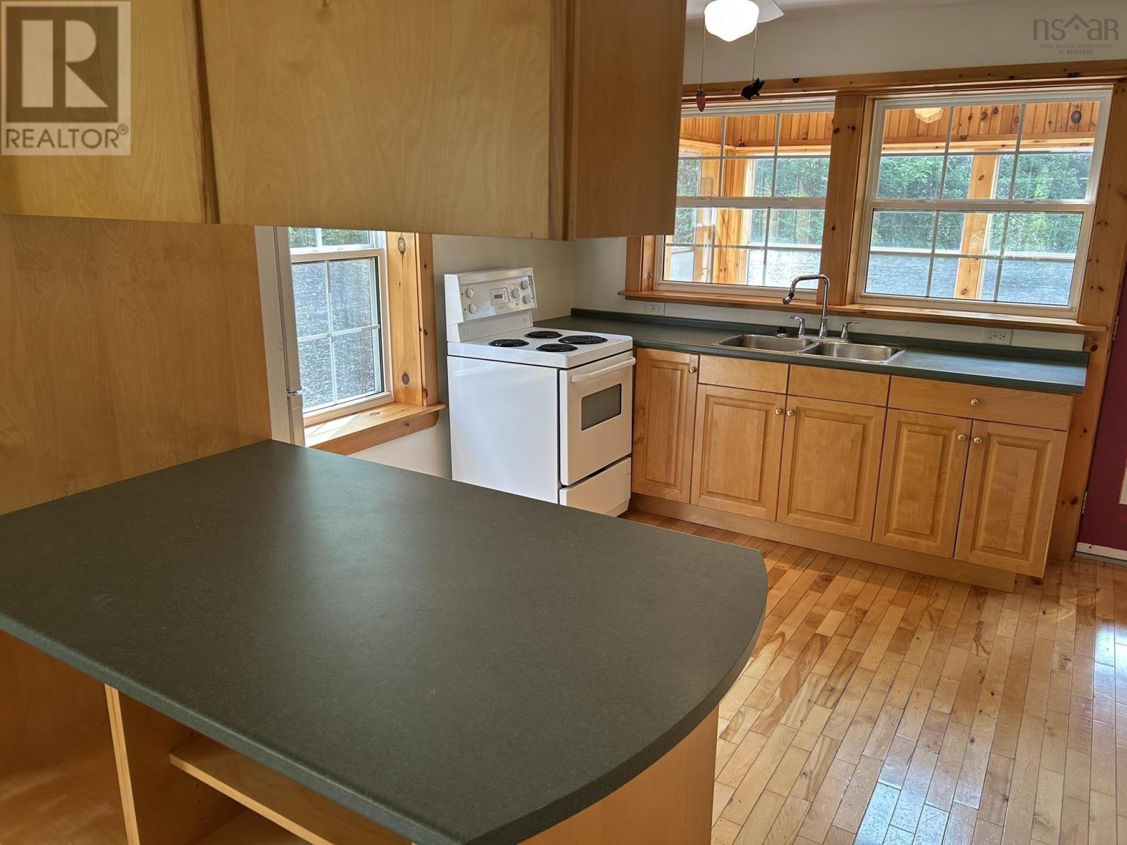 4 Minas King Drive, Little Bass River, Nova Scotia  B0M 1B0 - Photo 9 - 202520255