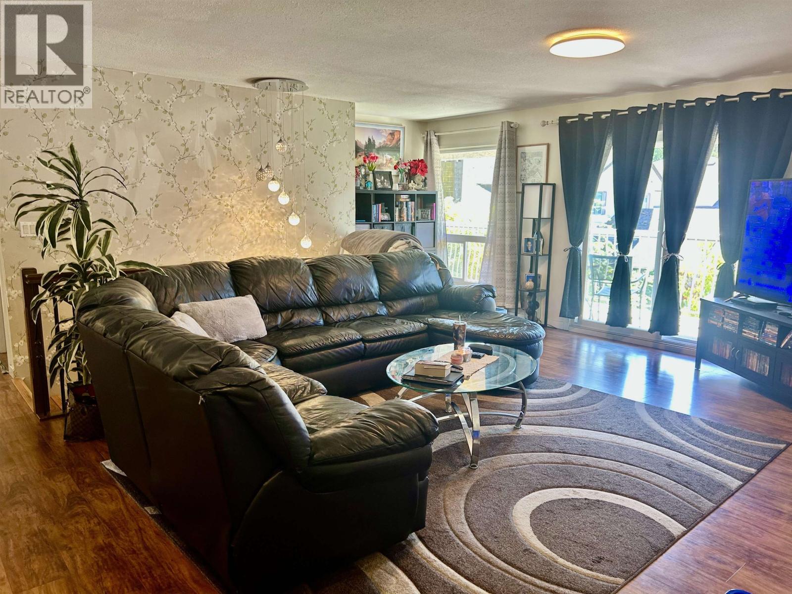 Property at 20929 HUNTER PLACE image 1