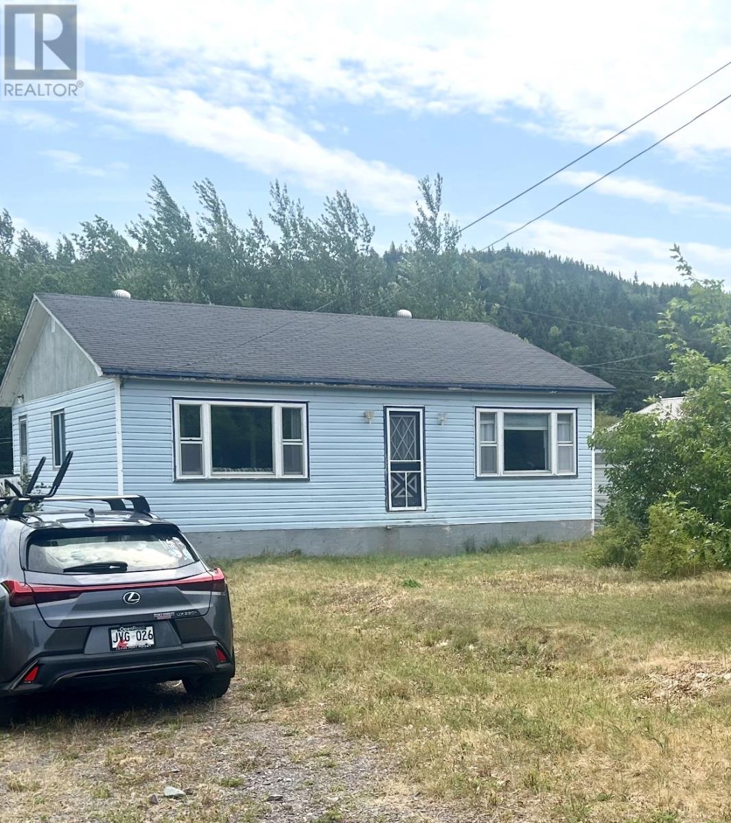 30 Main Road, Little Hearts Ease, Newfoundland & Labrador   - Photo 1 - 1289090