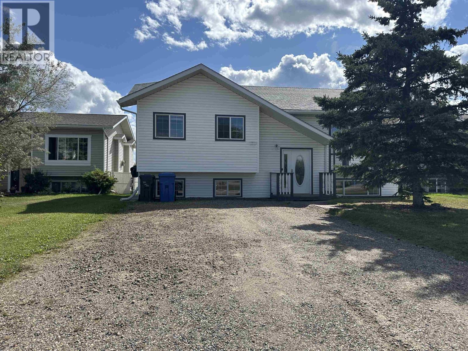 9111 107 AVENUE, Fort St. John, British Columbia