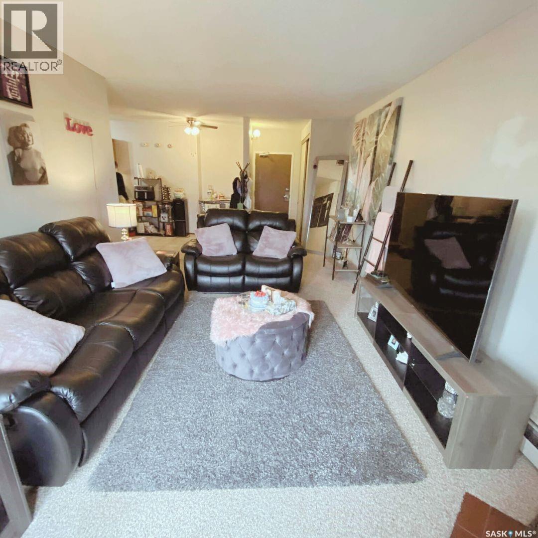 Property at 407D 802 Kingsmere BOULEVARD image 3