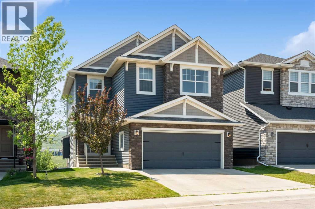 Property at 106 Nolancliff Crescent NW image 2