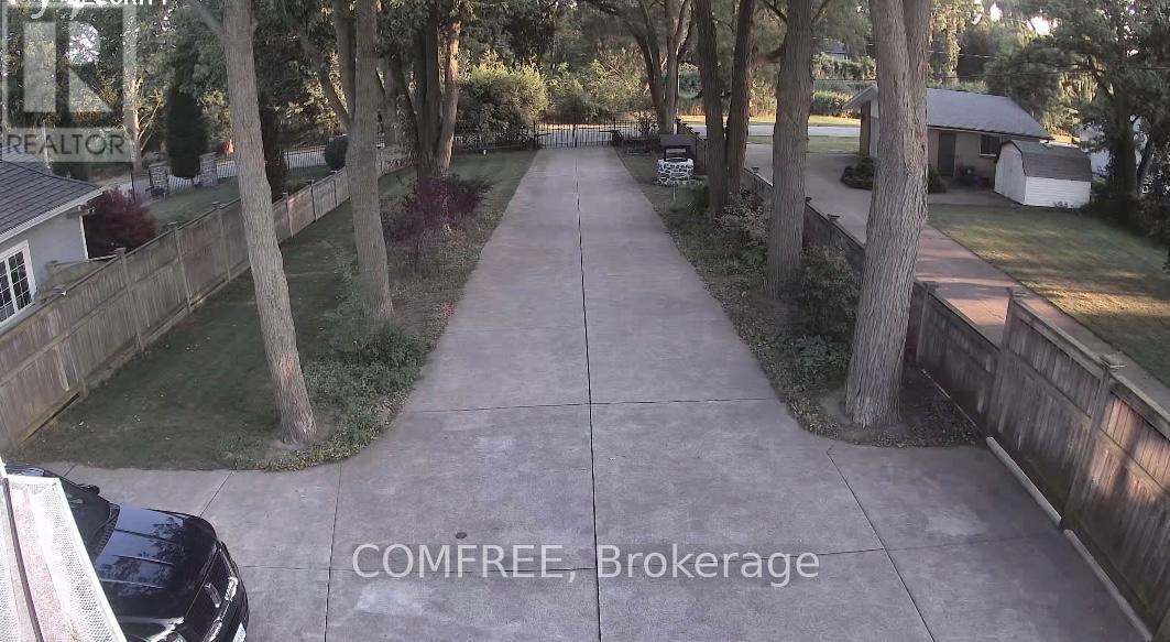 1768 Caille Avenue, Lakeshore, Ontario  N8L 0J5 - Photo 3 - X12342574