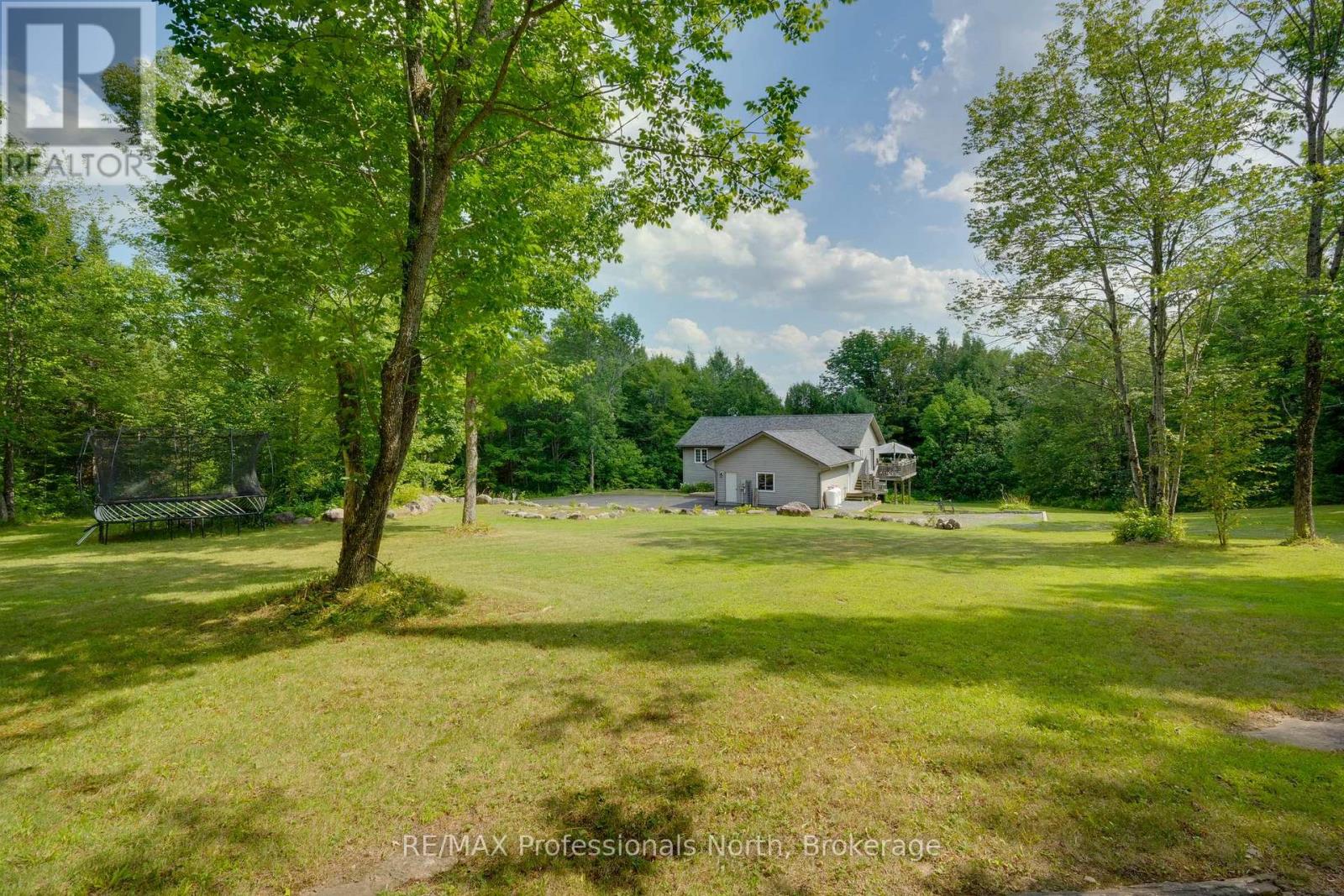 1658 60 Highway, Huntsville, Ontario  P1H 1A2 - Photo 43 - X12342266